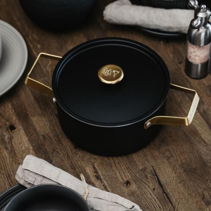 Vargen & Thor Arvet Mandus 2 Gryta 2,8 L svart