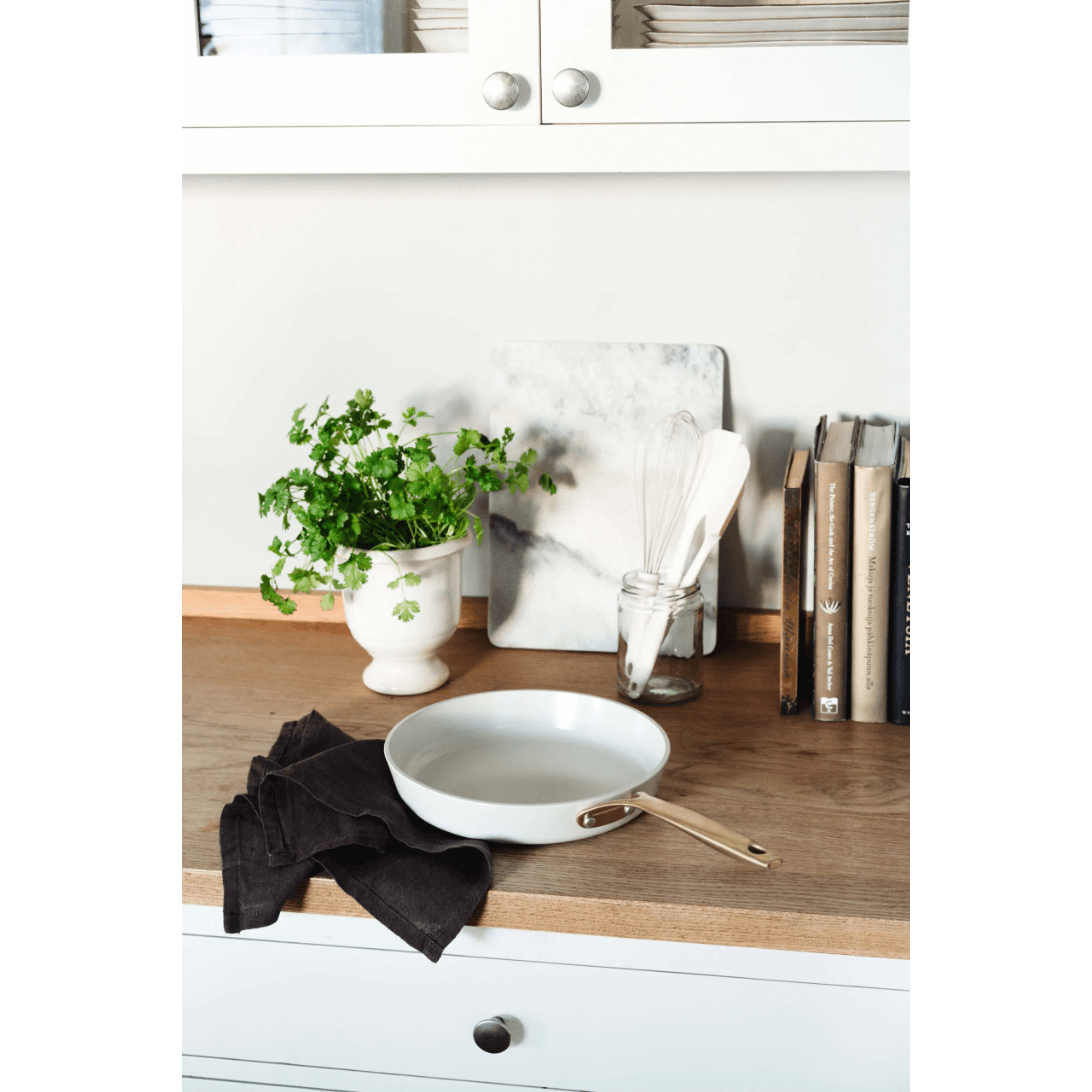 Heirol Royal Pearl Stekpanna Vit Guld 28 cm