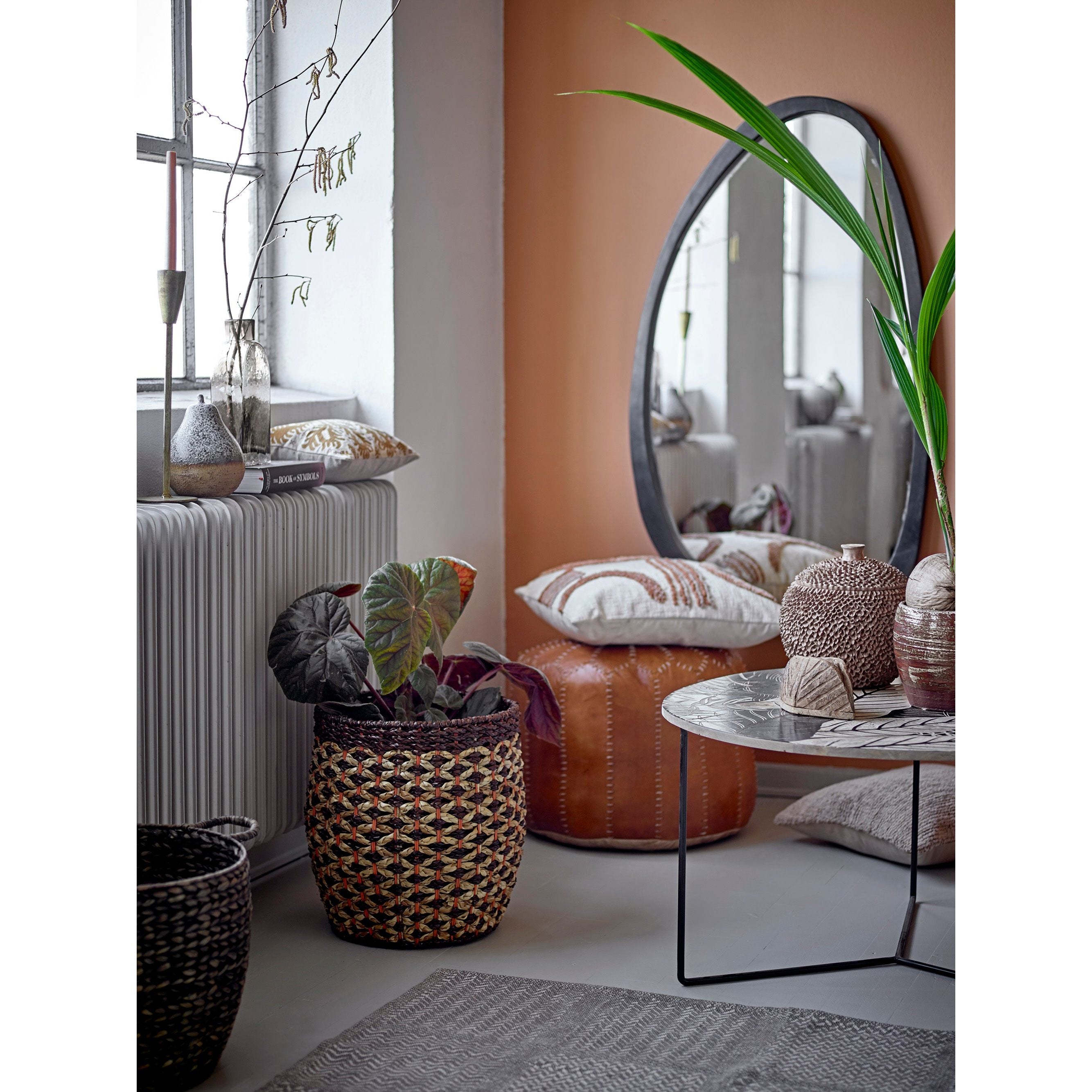 Creative Collection Lac Soffbord, Svart, Mango