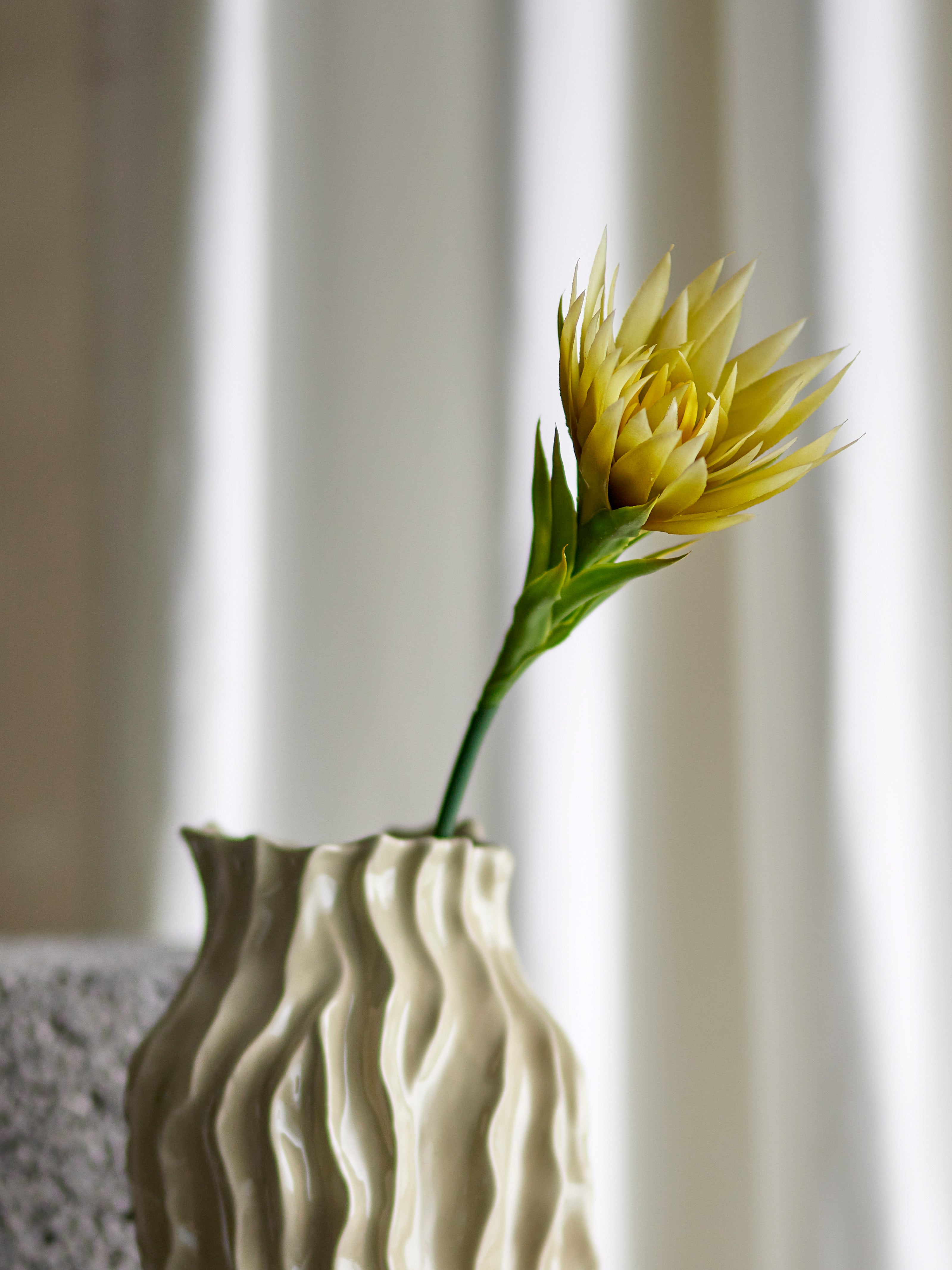 Bloomingville Lily Stem, Vit, Konstgjorda Blommor