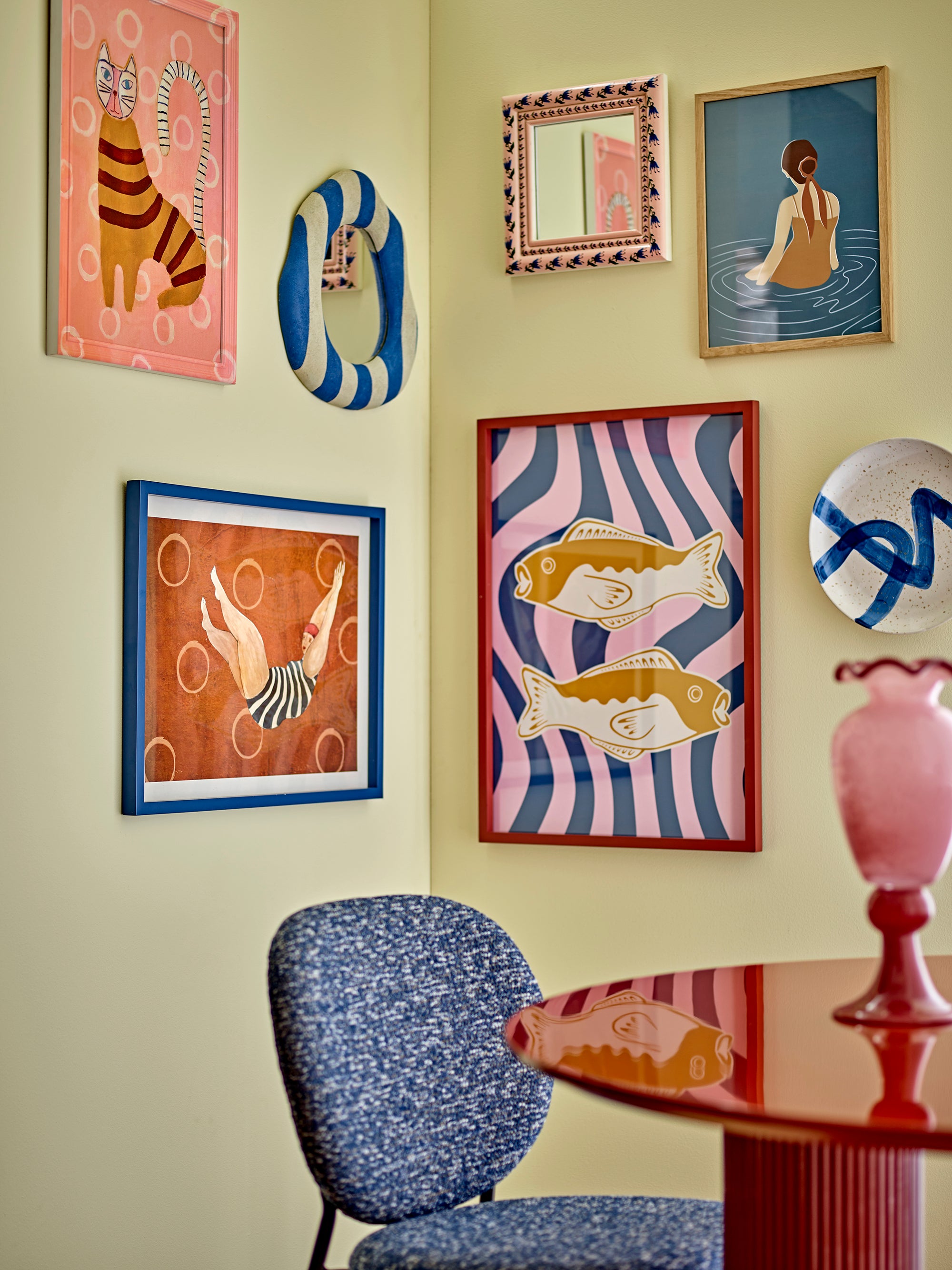 Bloomingville Remy Illustration med Ram, Flerfärgad, Granträ