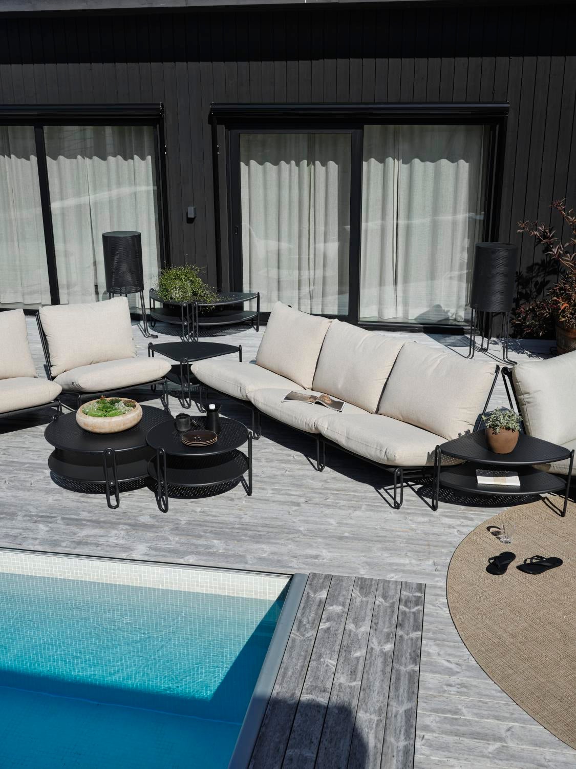 Brafab Blixt loungefåtölj Svart/Cley beige