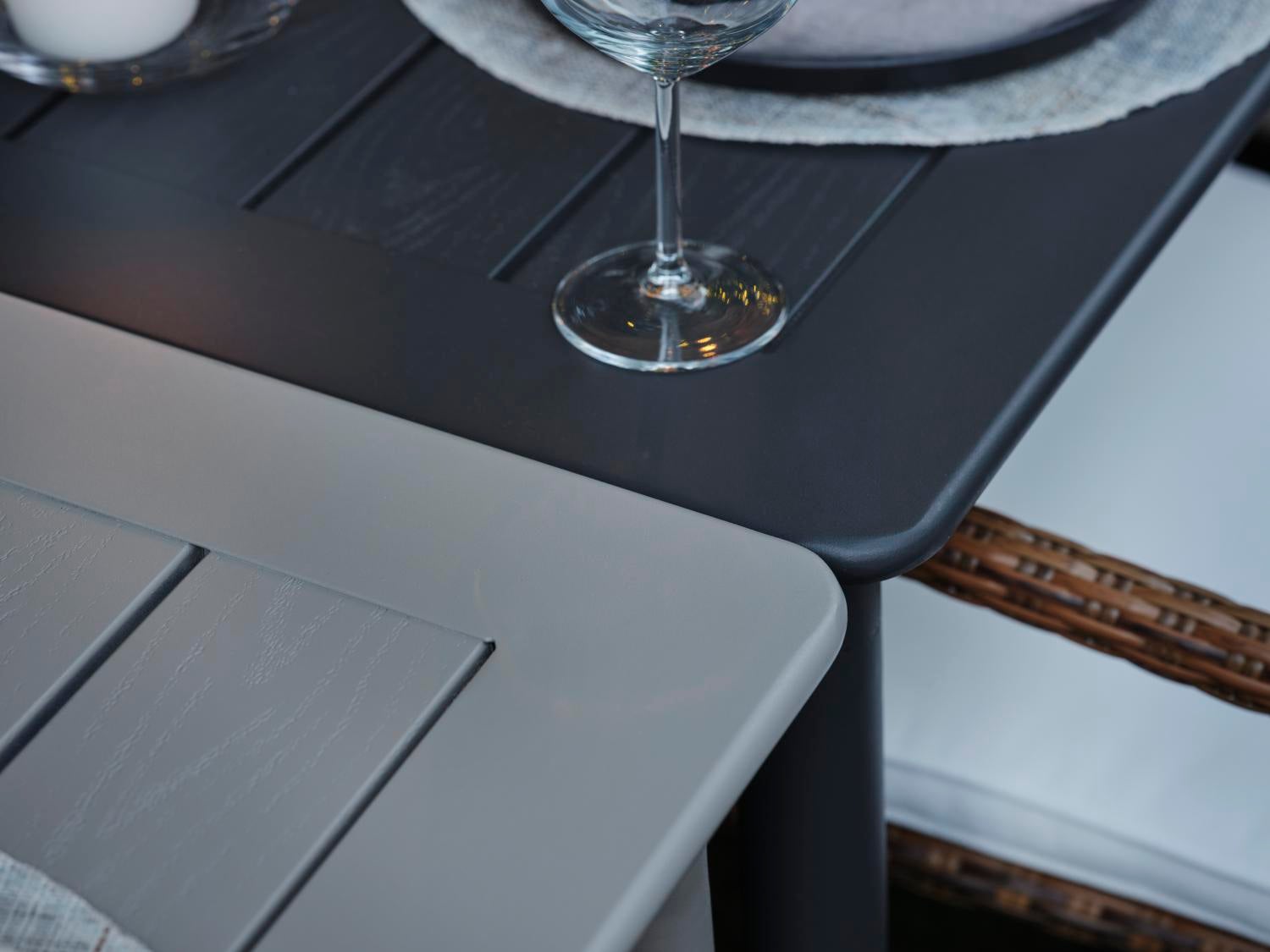 Brafab Nimes matbord Khaki 78x78 cm