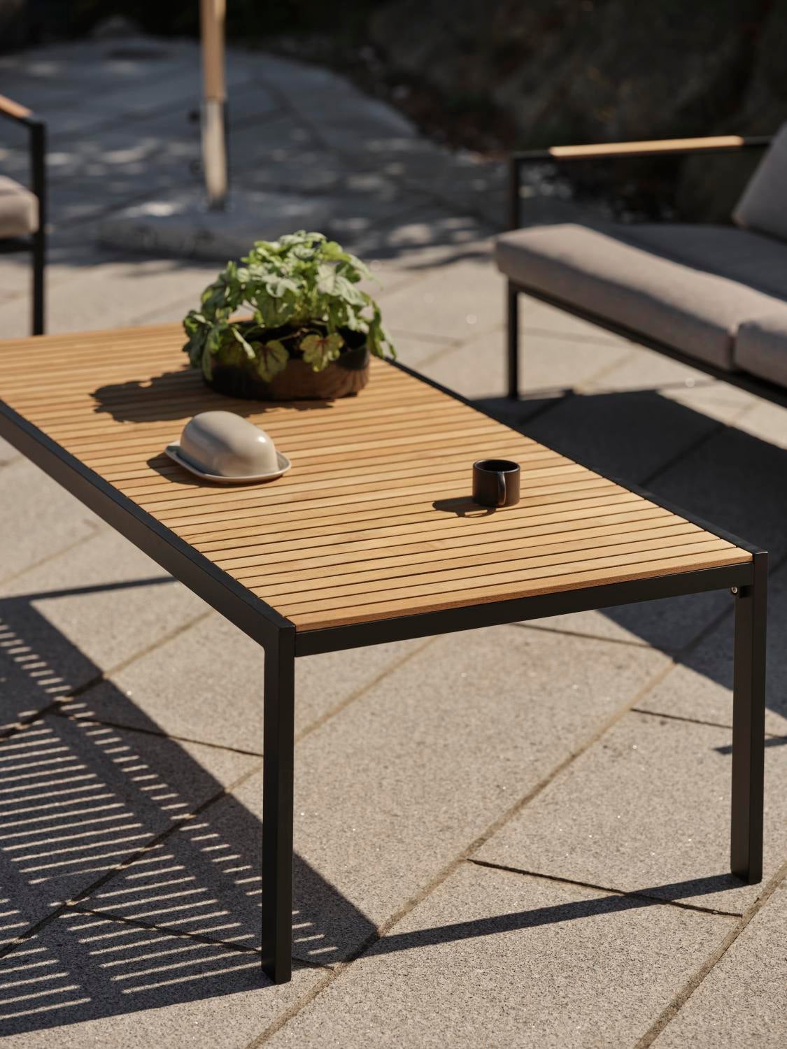 Brafab Indus 3-sitssoffa Svart/beige