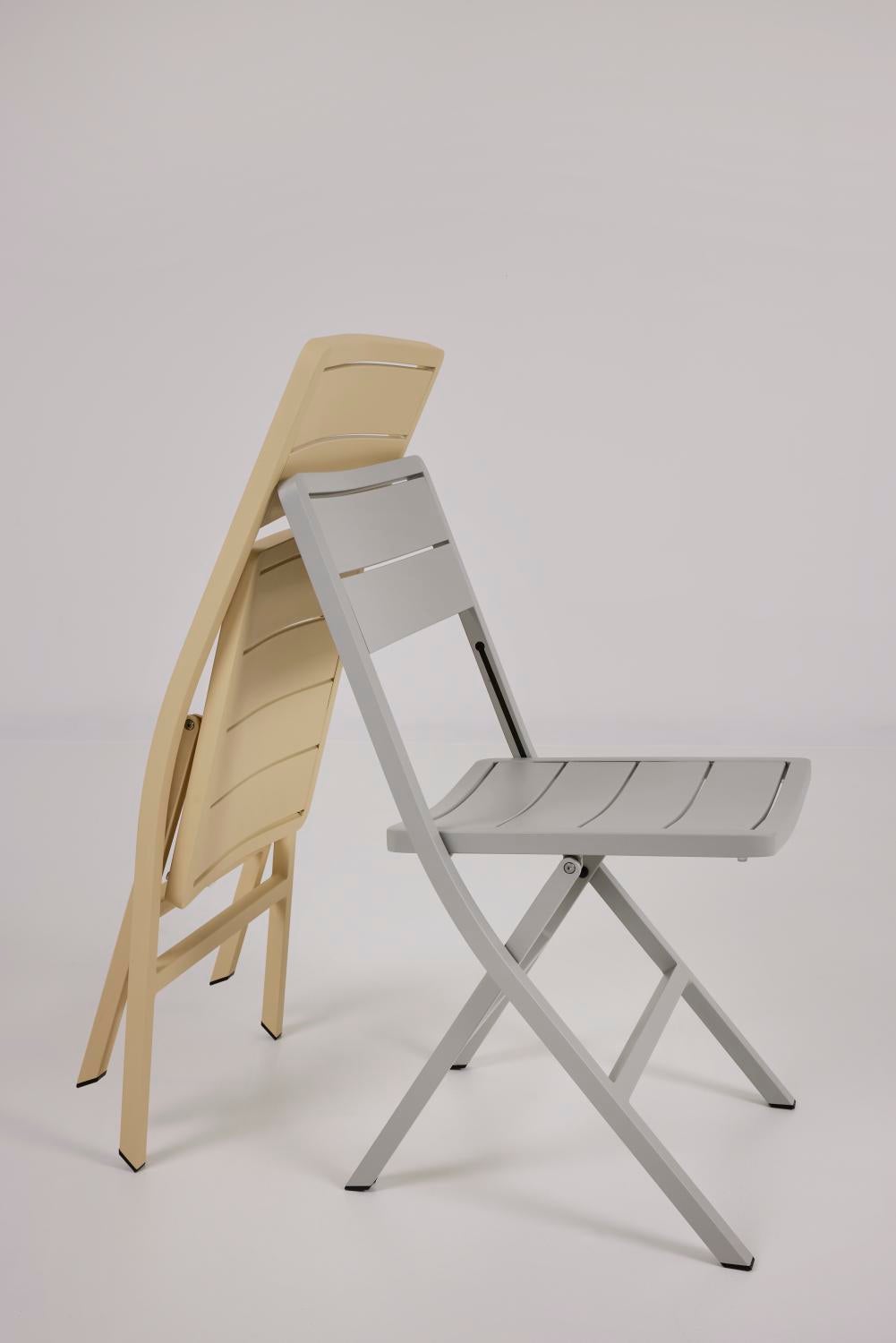 Brafab Wilkie matstol Light Grey