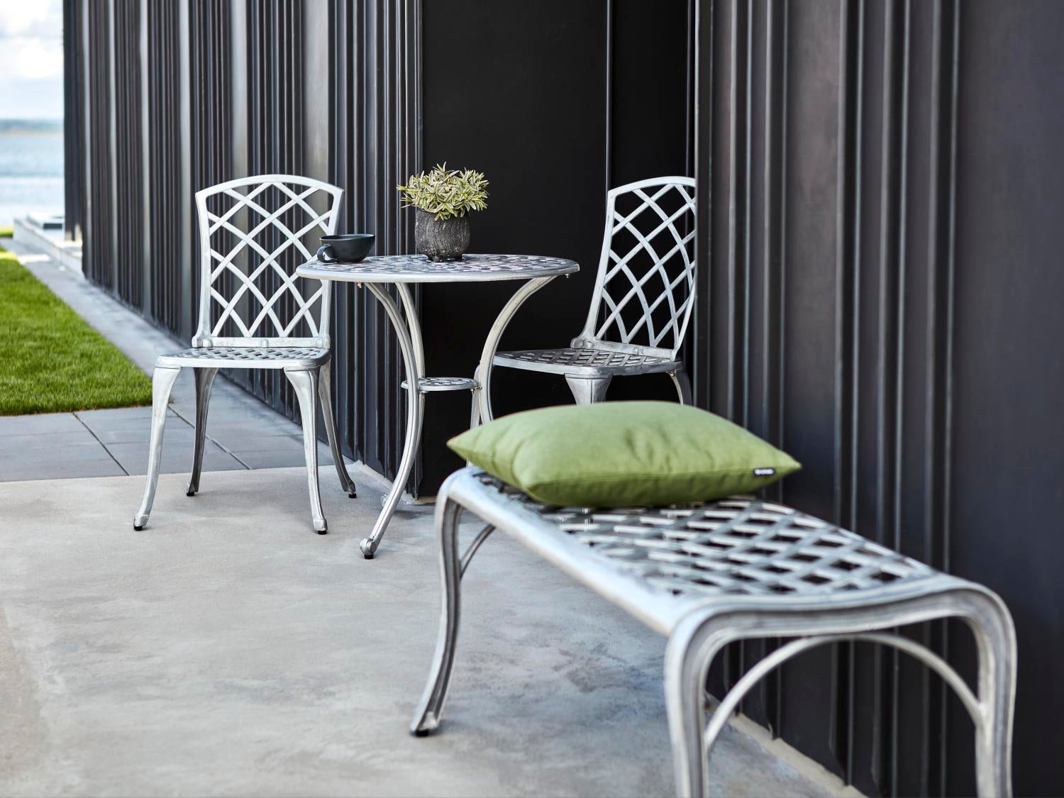 Brafab Arras bänk Ofärgad