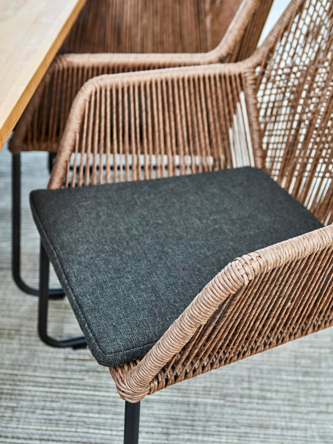 Brafab Midway karmstol Natur/svart