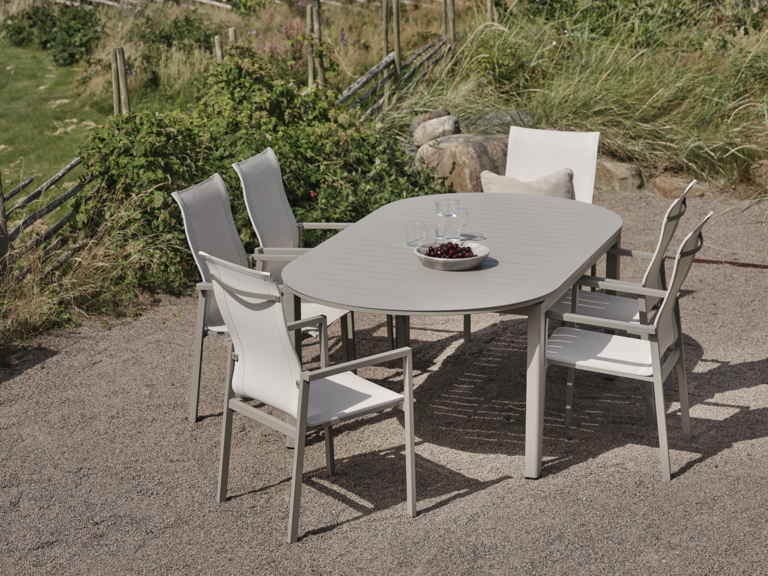 Brafab Comfy karmstol Khaki/Off-white