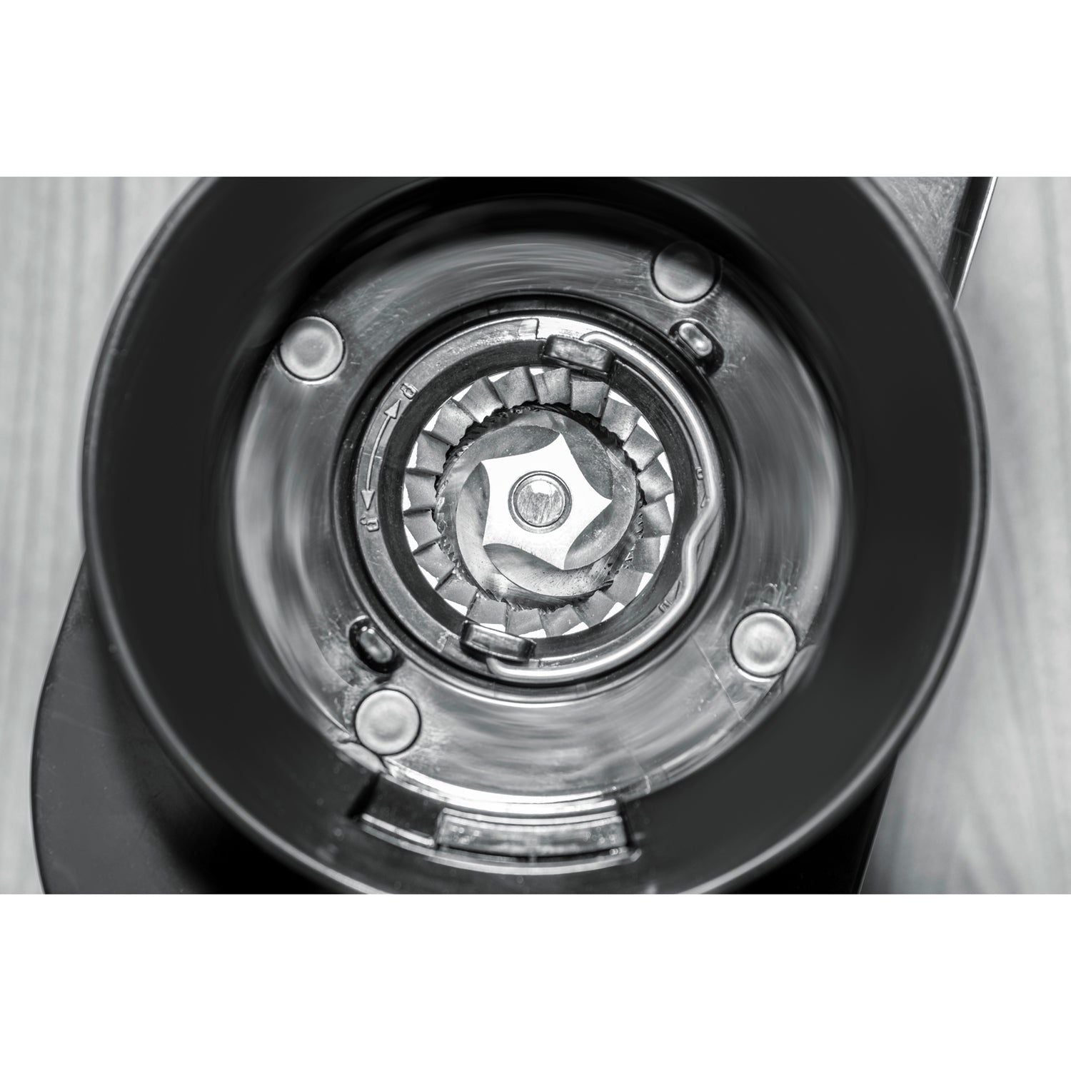 Rommelsbacher Kaffekvarn PRO med integrerad våg EKM 500 för Espresso