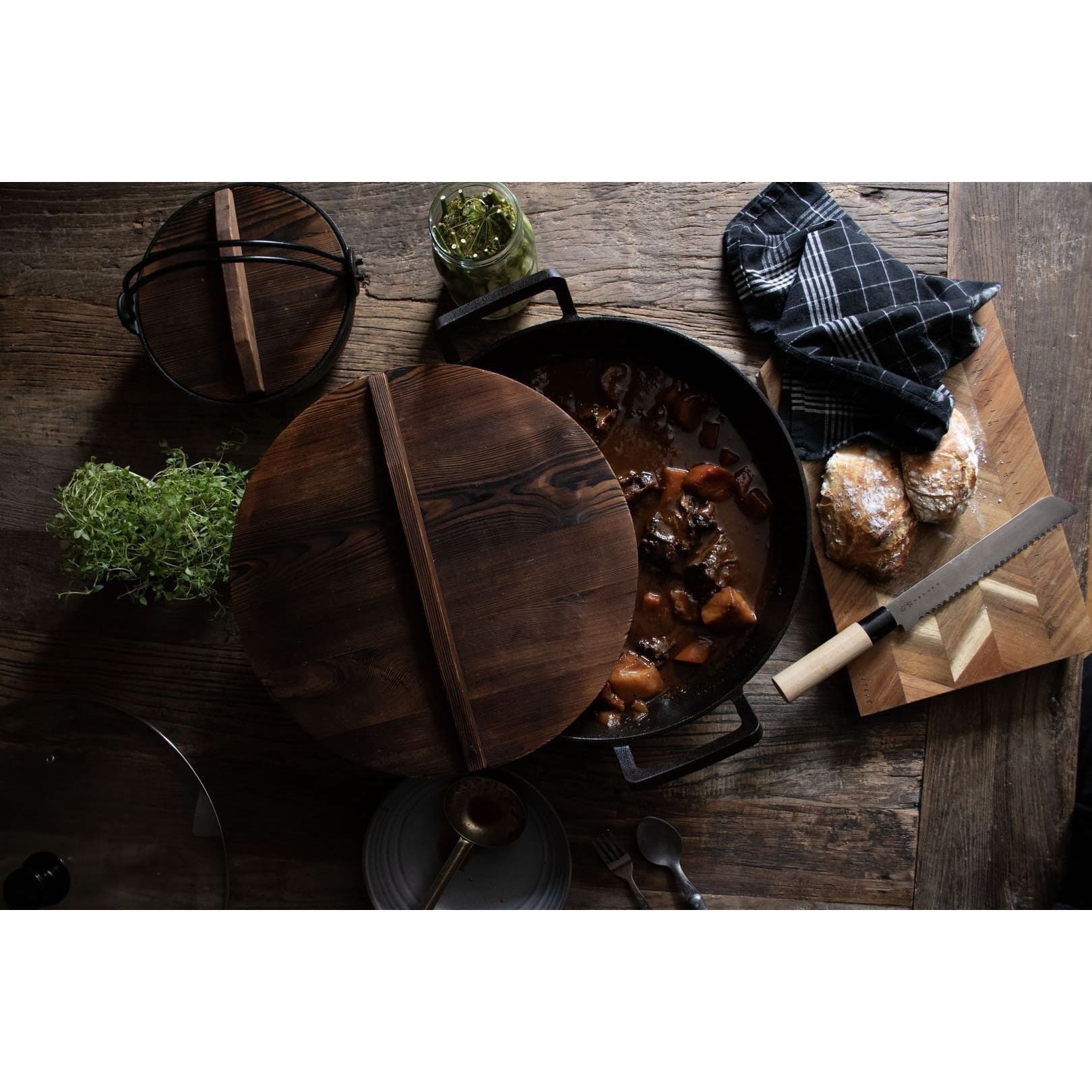 Satake Wok Gjutjärn 36 cm