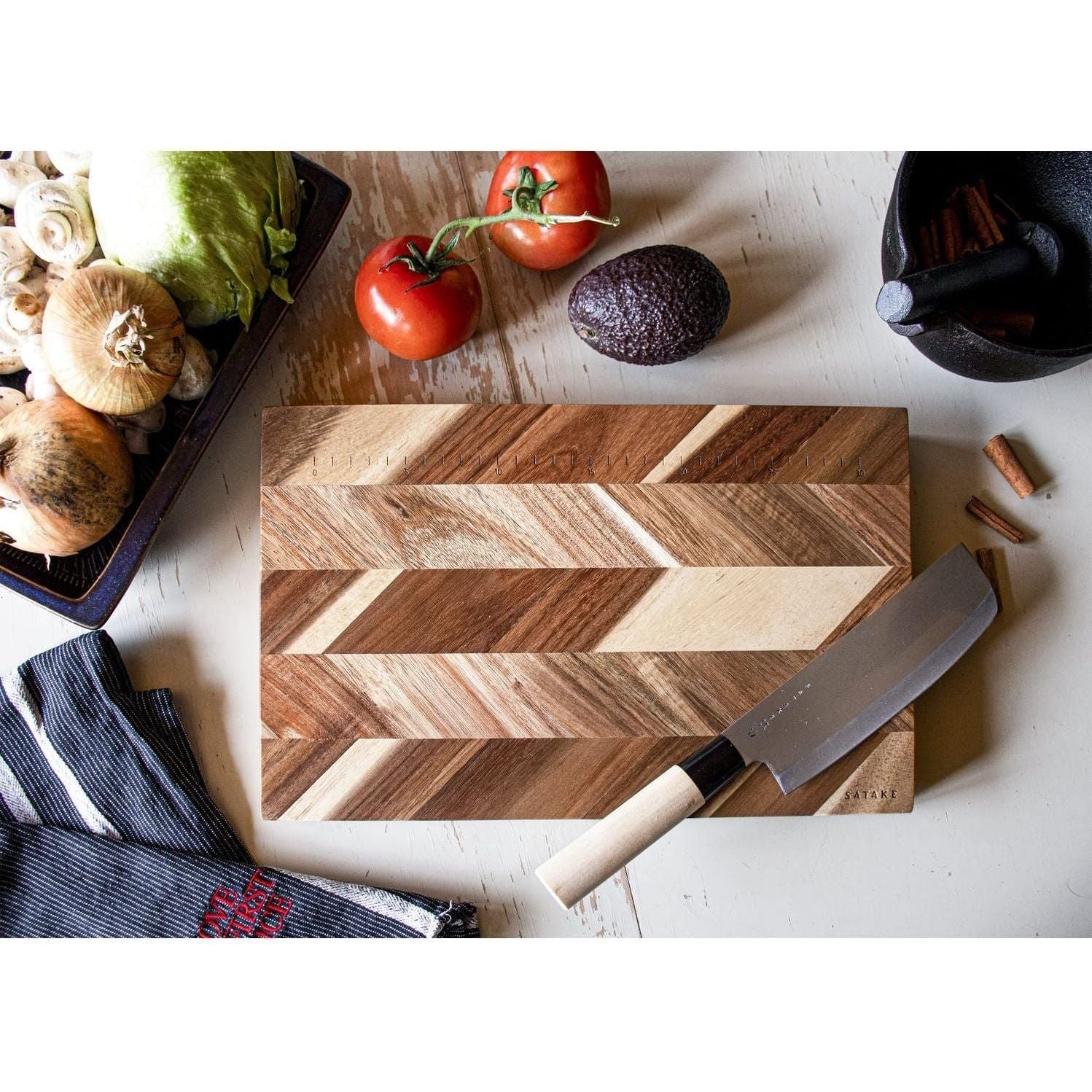 Satake Skärbräda Med Mätpunkter Akacia 35,5x23,5 cm