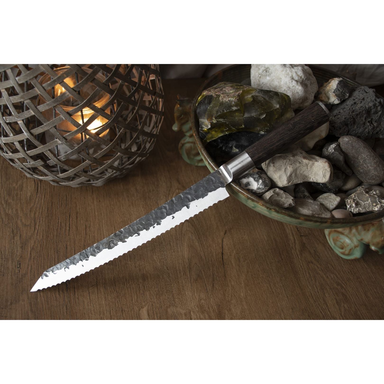 Satake Kuro Brödkniv 25 cm