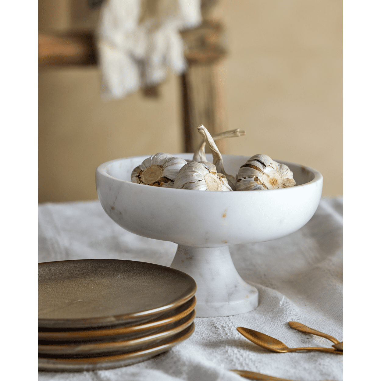 Bloomingville Eris Piedestalsskål Vit Marmor ⌀20,5 cm