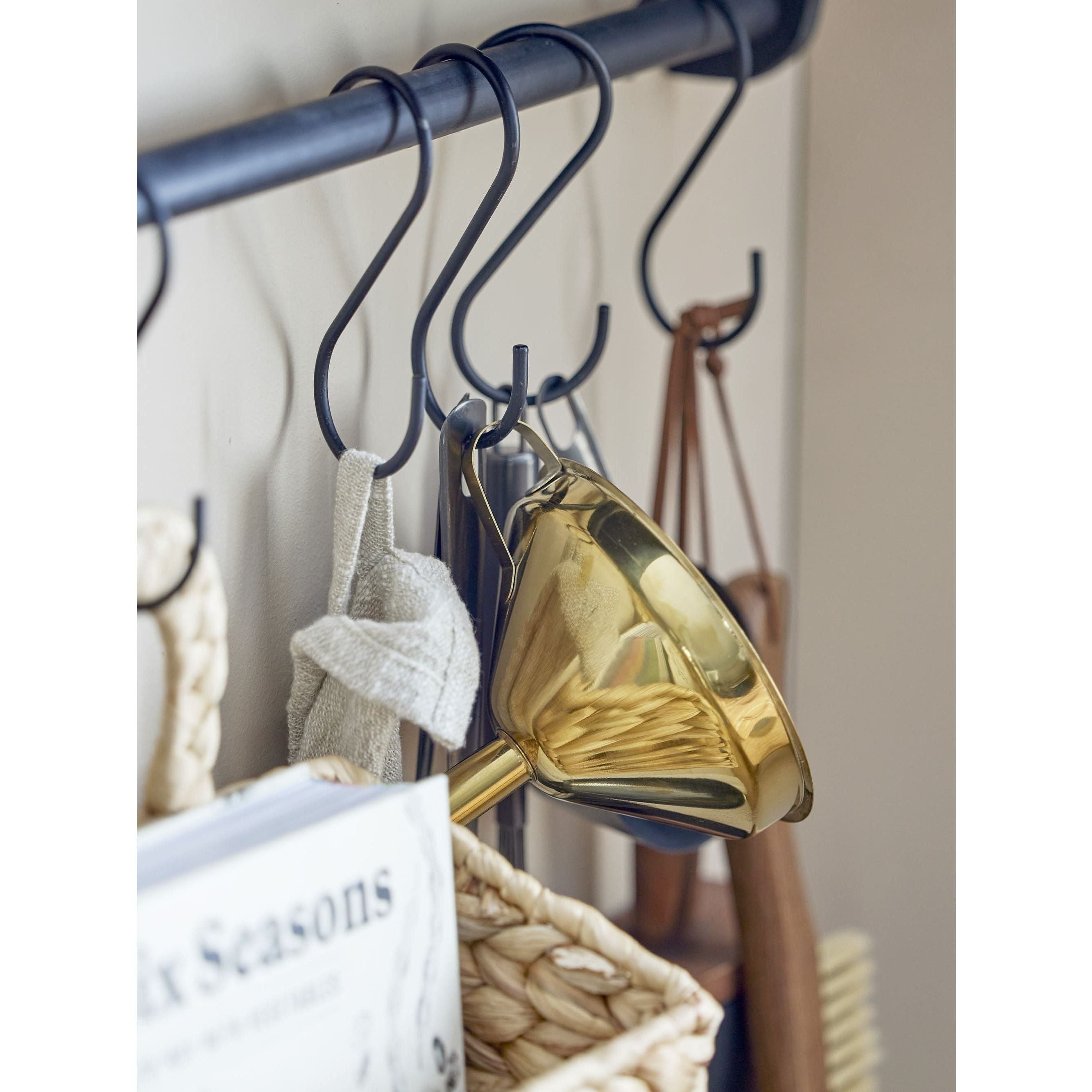 Bloomingville Finya Tratt Guld Rostfritt Stål