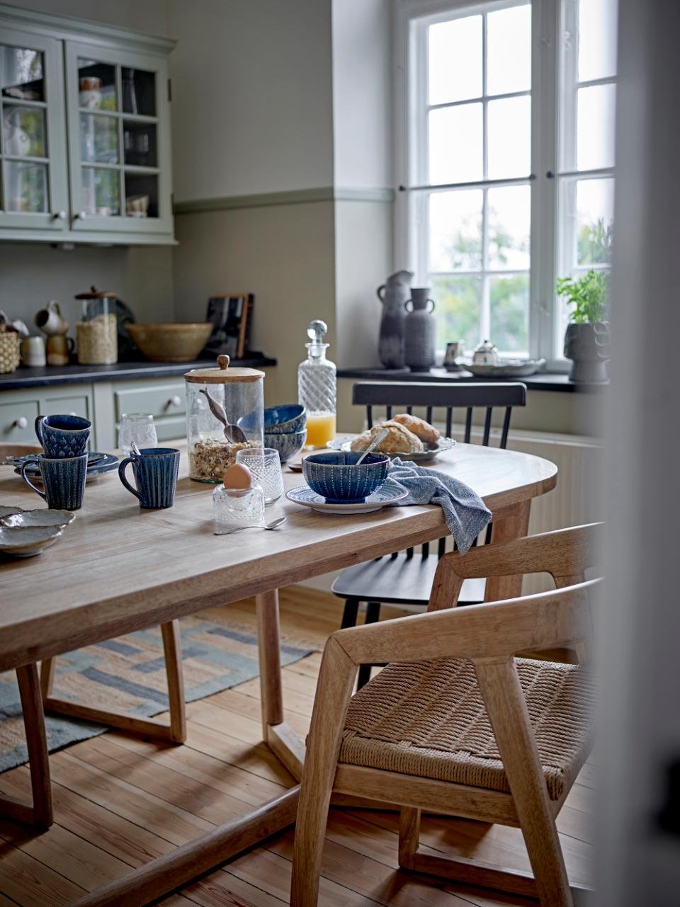 Bloomingville Serrone matbord Natur