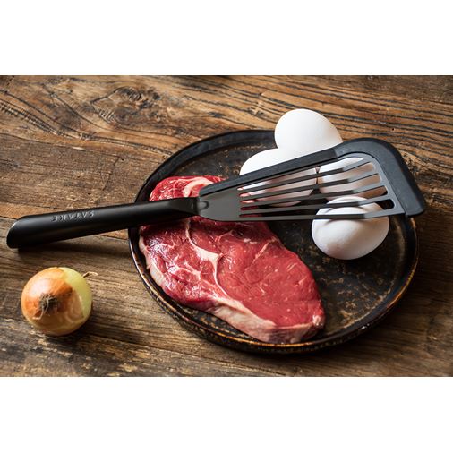 Satake Black, Stekspade med silikonkant