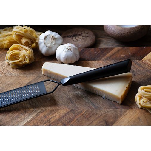 Satake Black, Zestjärn