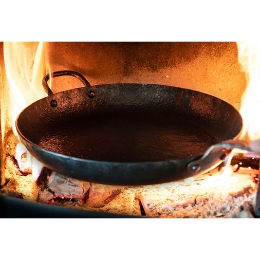 Satake Kuro BBQ Exklusiv Kolstålspanna, 28 cm