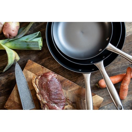 Satake Pure Pan Stekpanna 28 cm