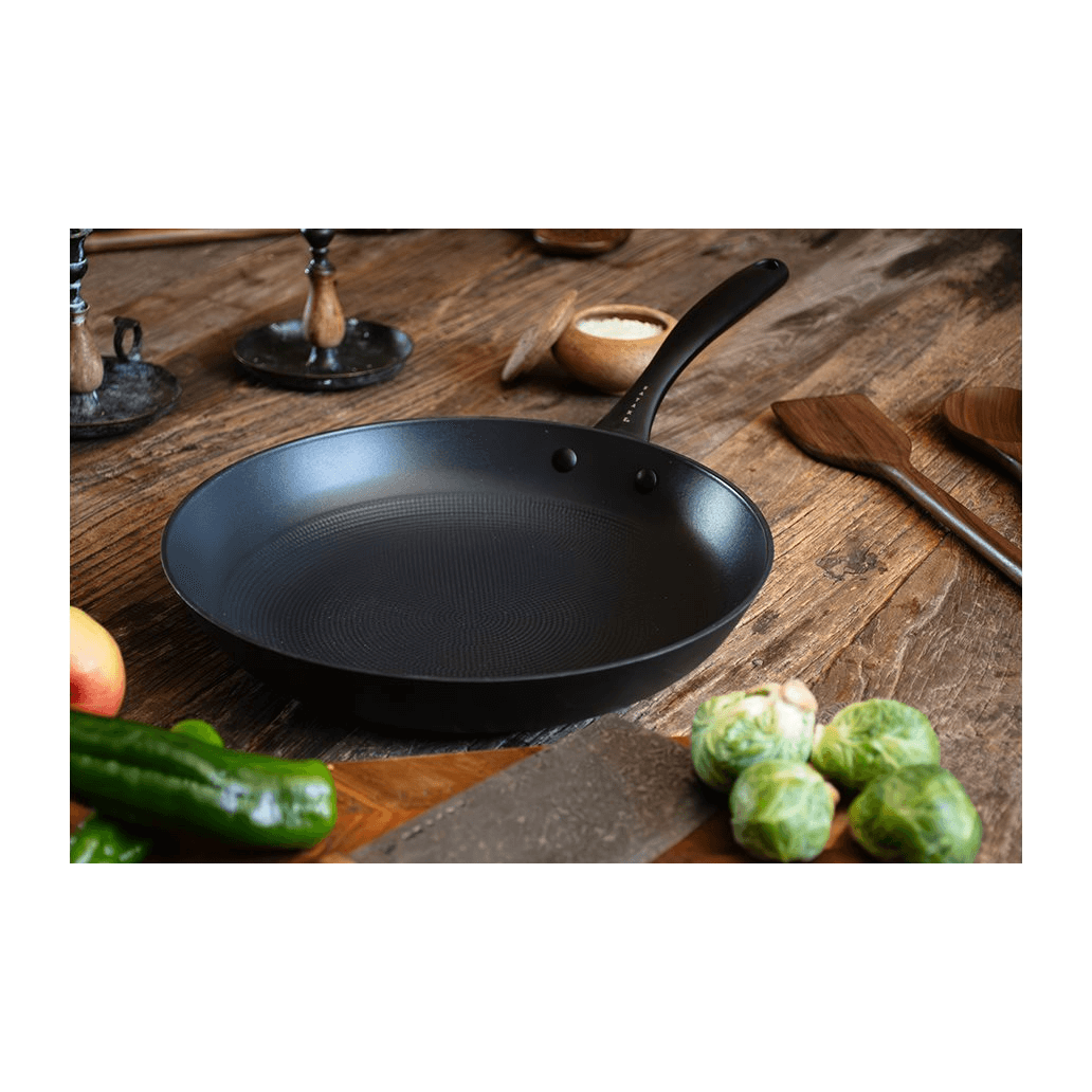 Satake Gjutjärnspanna med Honeycomb keramisk beläggning 30 cm