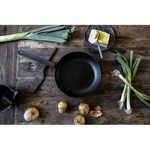 Satake Stekpanna Kolstål, 28cm