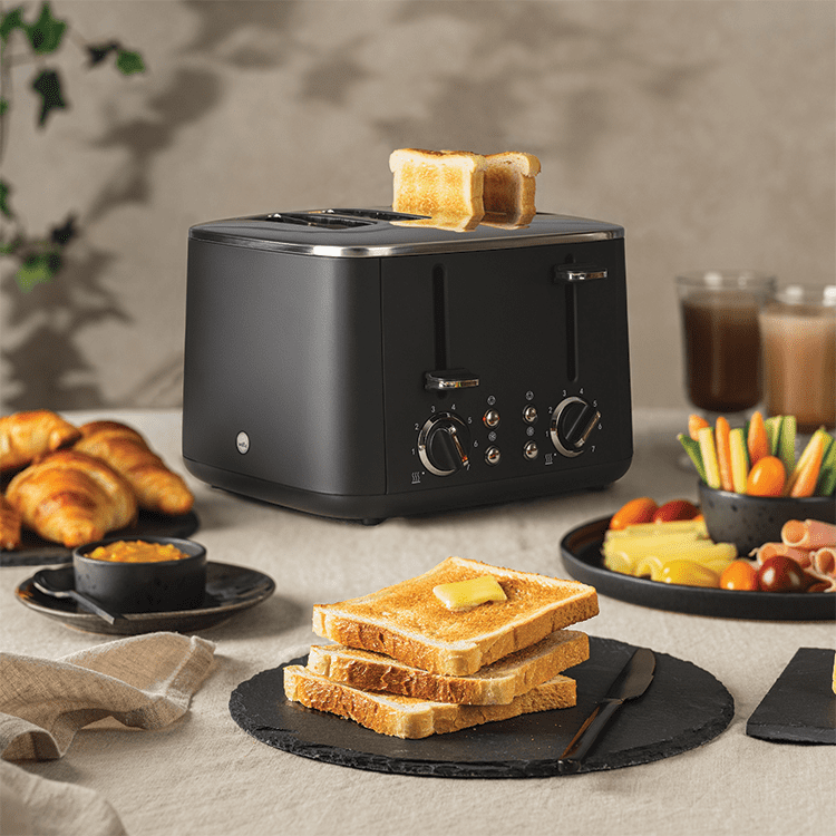 Wilfa TO4B-1600 4 Slice Toaster Black