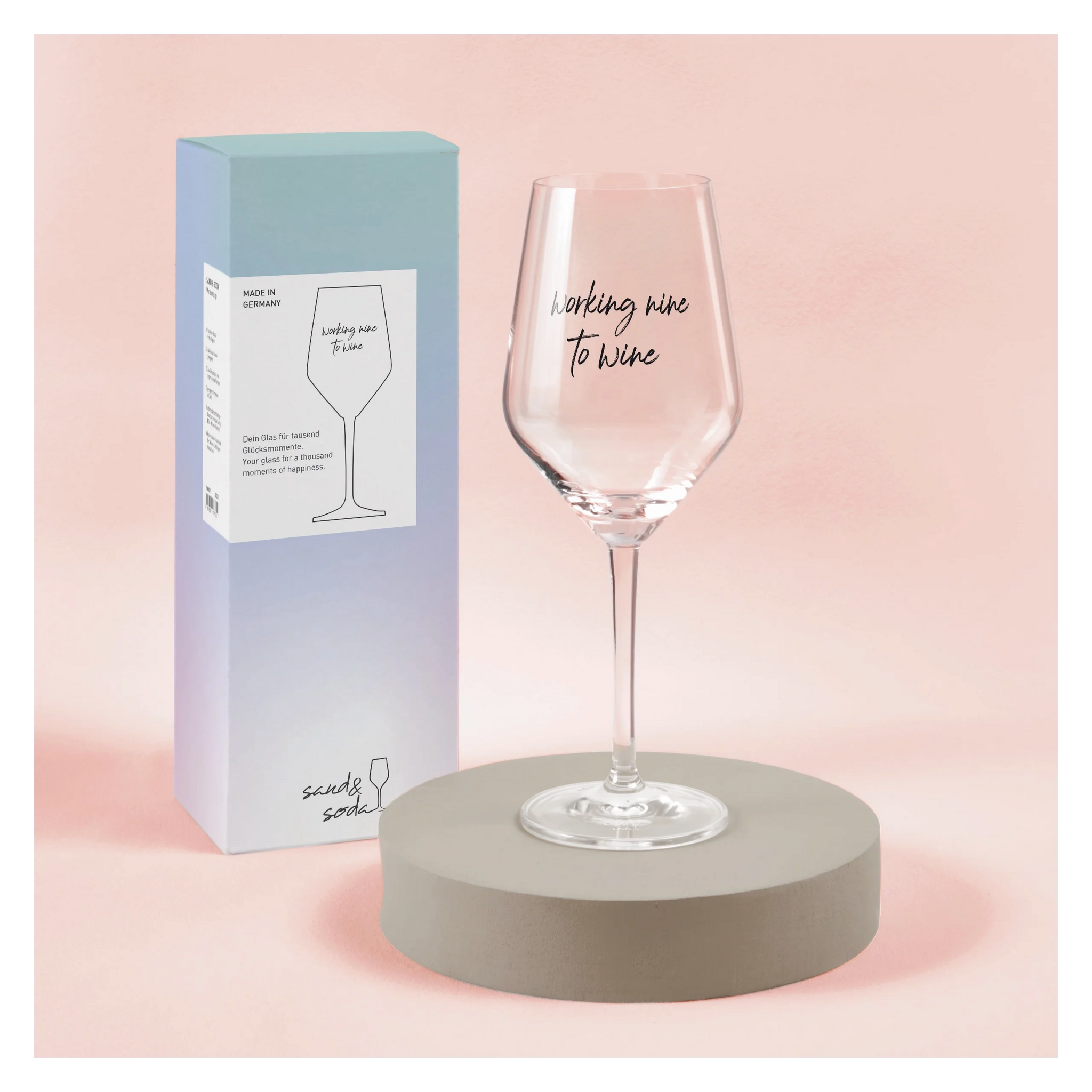 Sand & Soda Vinglas Working Nine to Wine