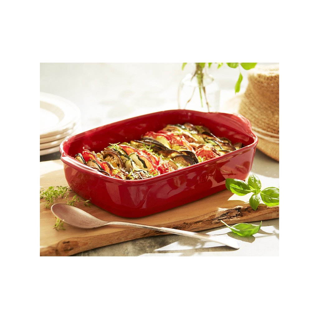 Emile Henry Ugnsform rektangulär 42,5 cm 4 L röd