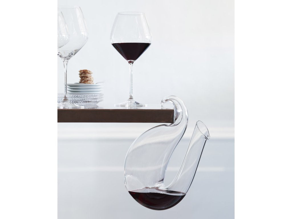 Vinkaraff 1,7 L – kristallglas med modern svart detalj