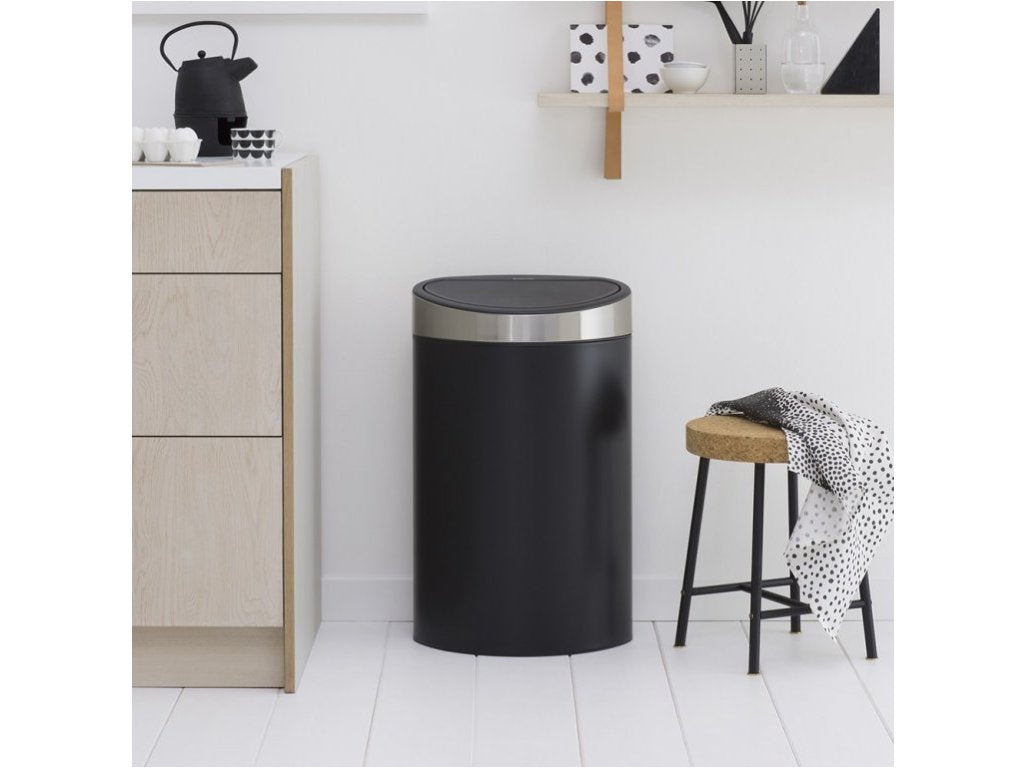Brabantia Soptunna med trycklock TOUCH BIN NY 40 l, matt svart med matt lock