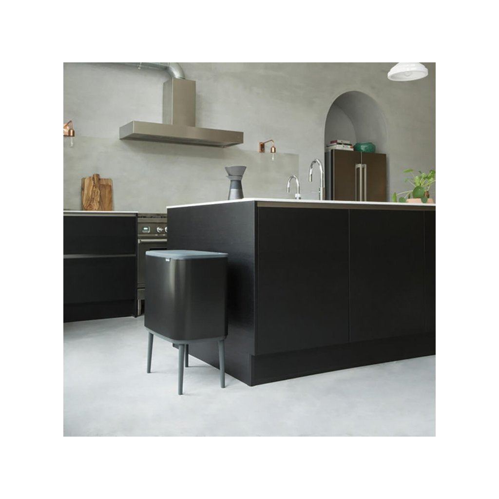 Brabantia Soptunna med trycklock BO 11 + 23 l, matt svart