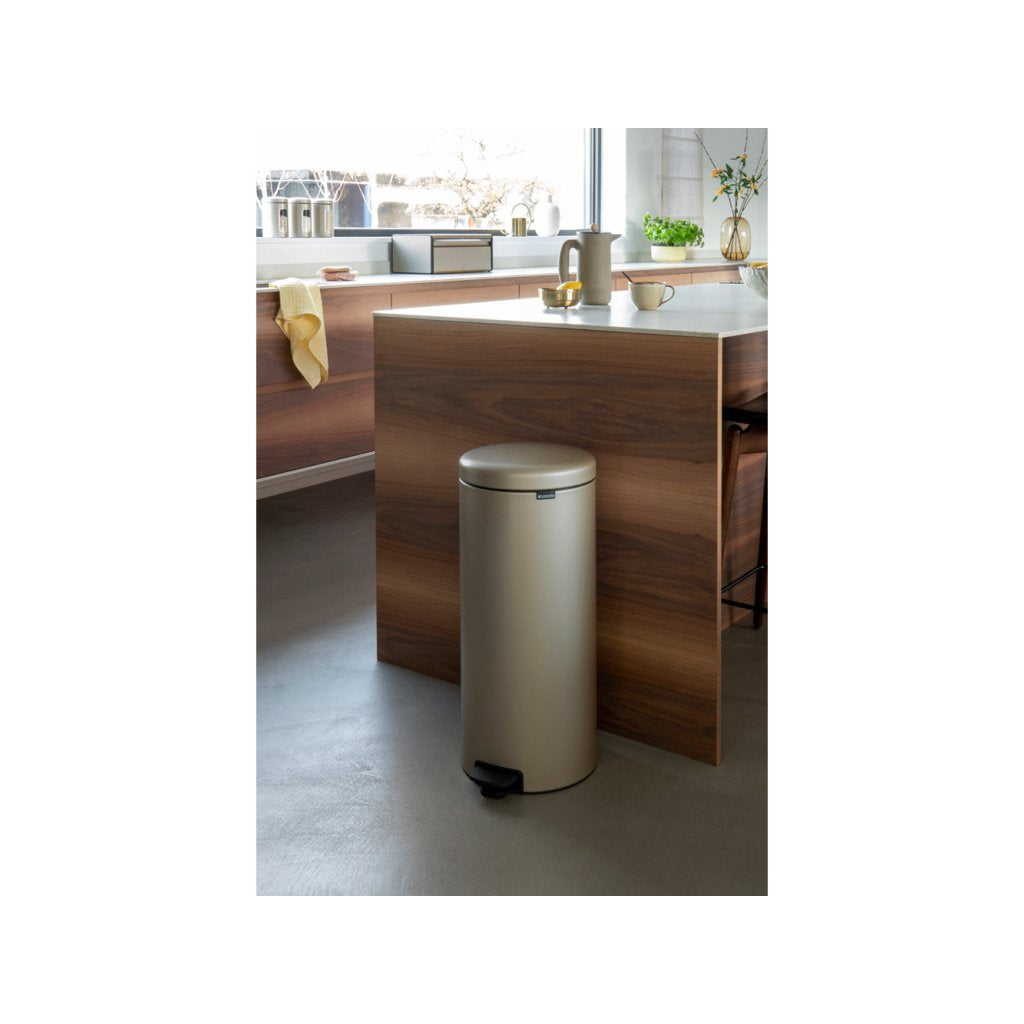 Brabantia Pedalhink NEWICON 30 l, champagn