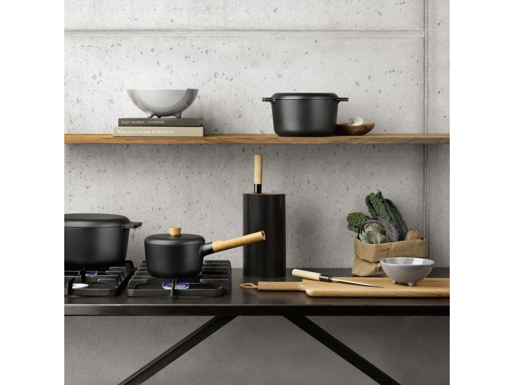 Eva Solo Skär- och serveringsbräda NORDIC KITCHEN 24 x 32 cm, brun, trä