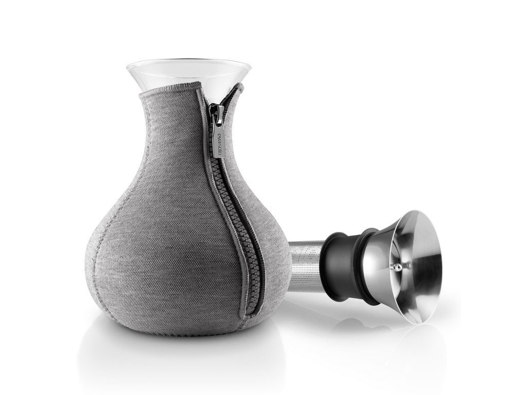 Eva Solo Tekanna med sil 1 l, med isolerande överdrag, grå Eva Solo