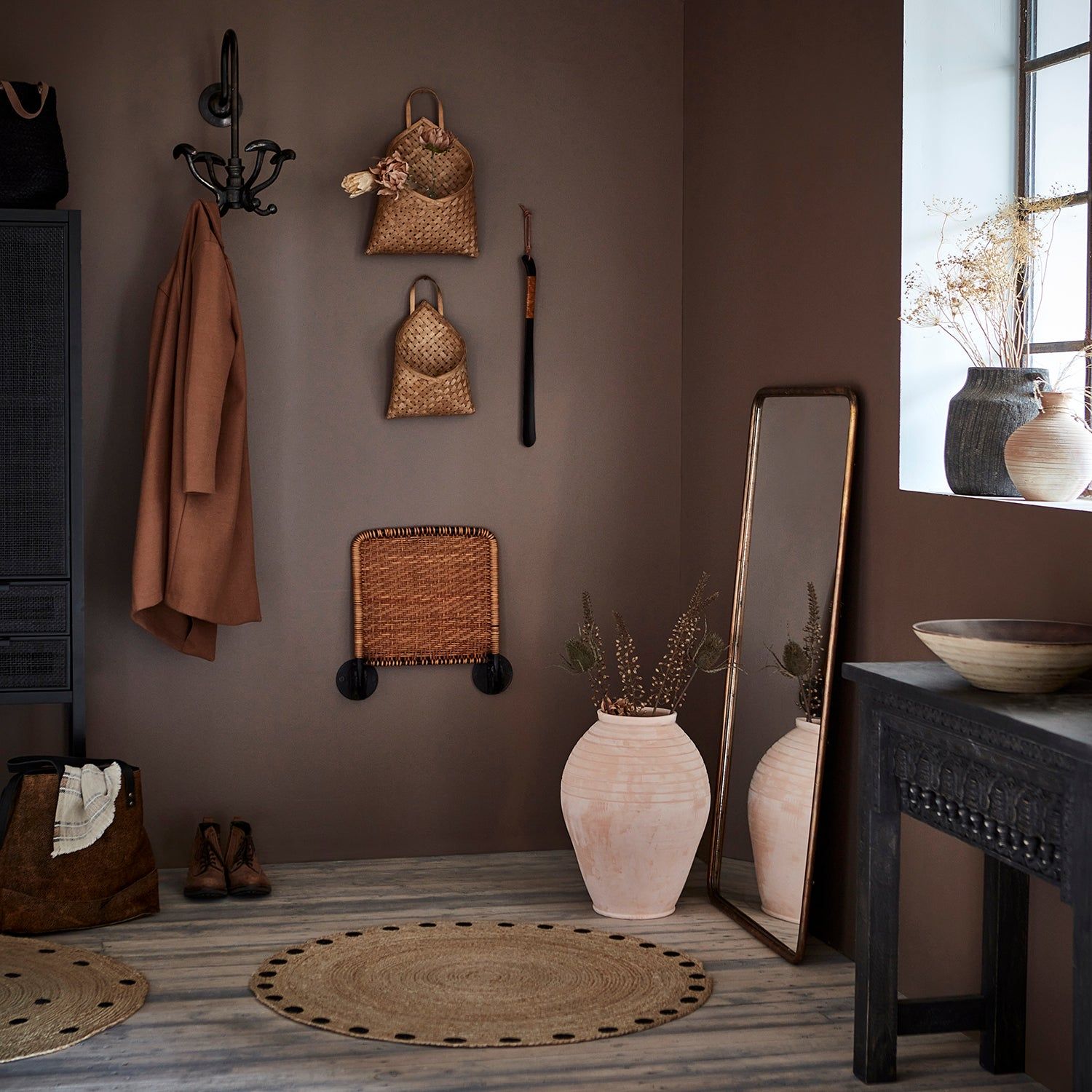 Affari of Sweden LOKE Väggstol, Svart/brun