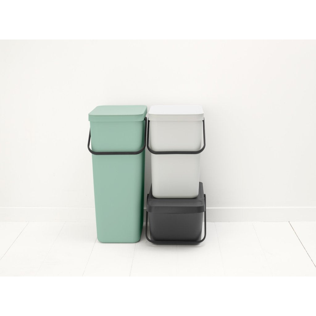 Brabantia Avfallskärl SORT & GO 20 l, stapelbar, grå