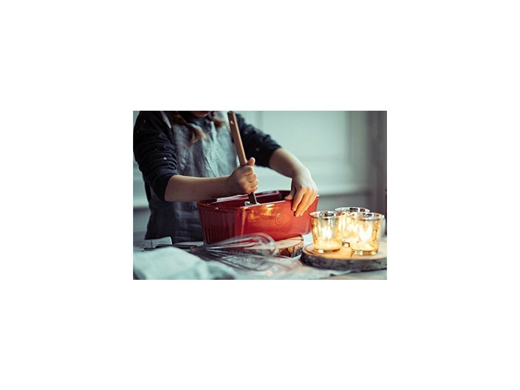 Emile Henry Brödform 1,8 l, 31 cm, röd vinröd