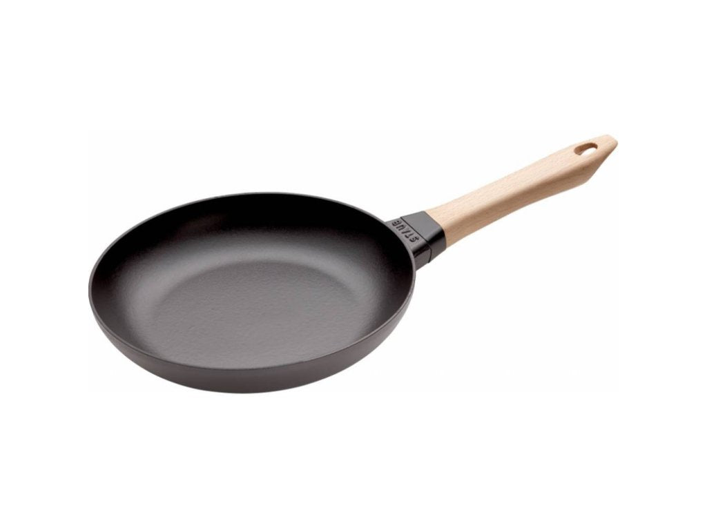 Staub Stekpanna 24 cm, trähandtag, gjutjärn