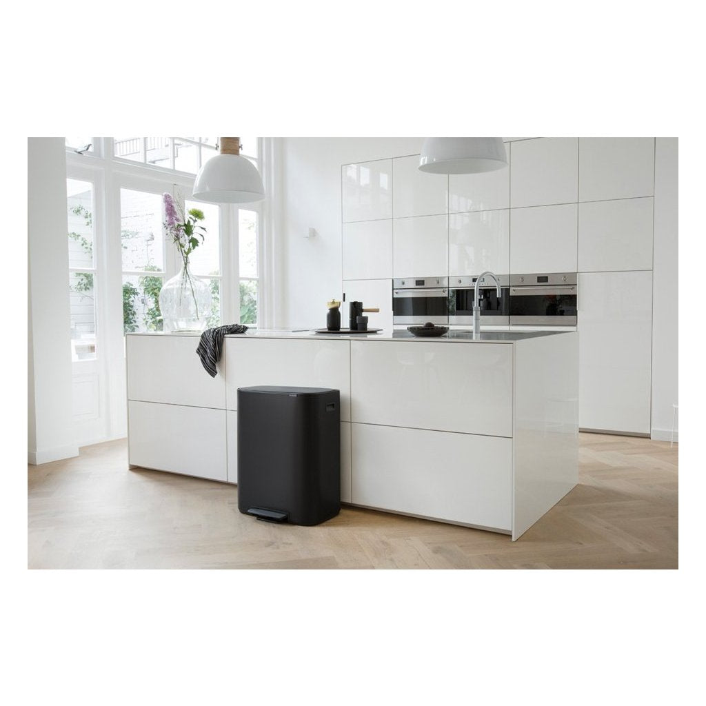 Brabantia Pedalhink BO 60 l, svart