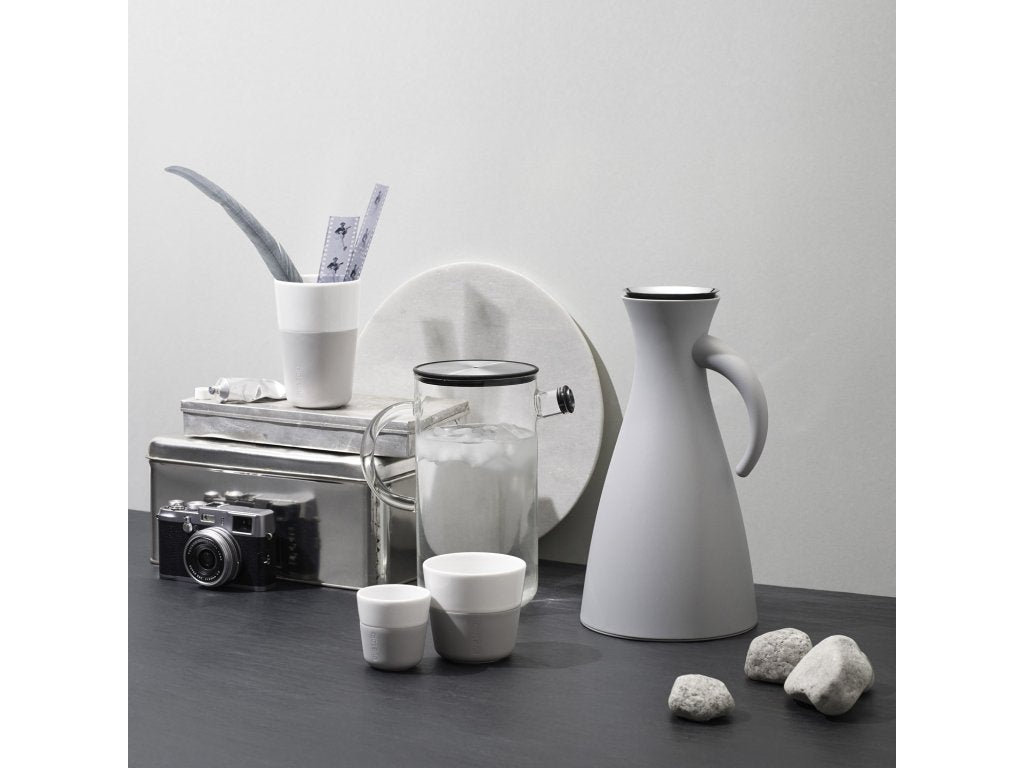 Eva Solo Espressokopp 80 ml, set i 2 delar, med silikonöverdrag, ljusgrå Eva Solo