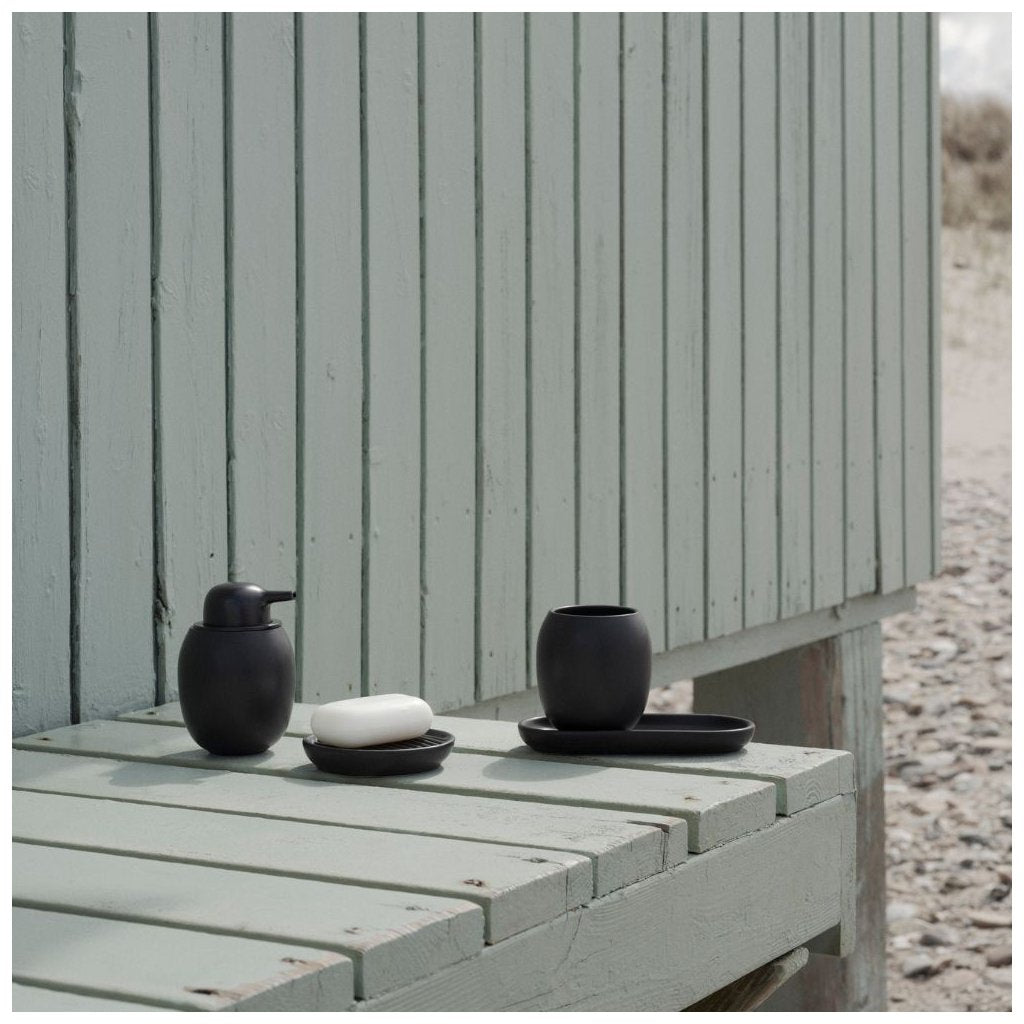 Stelton Nyckelbricka FJORD 18 cm, svart, stengods