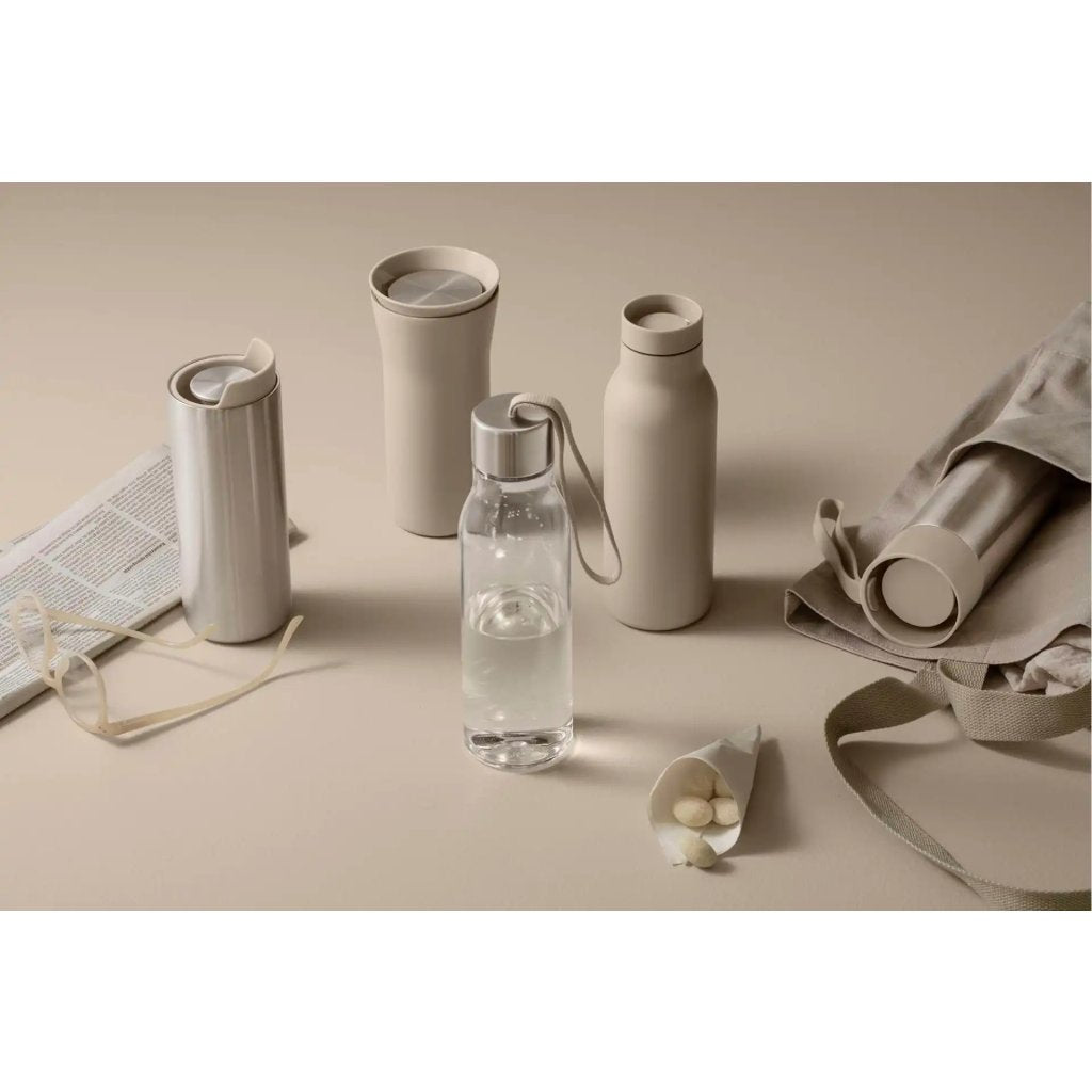 Eva Solo Vattenflaska 500 ml, pärlbeige rem, plast