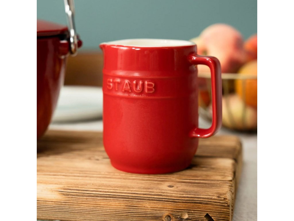 Staub Gräddkanna 250 ml, röd, keramik