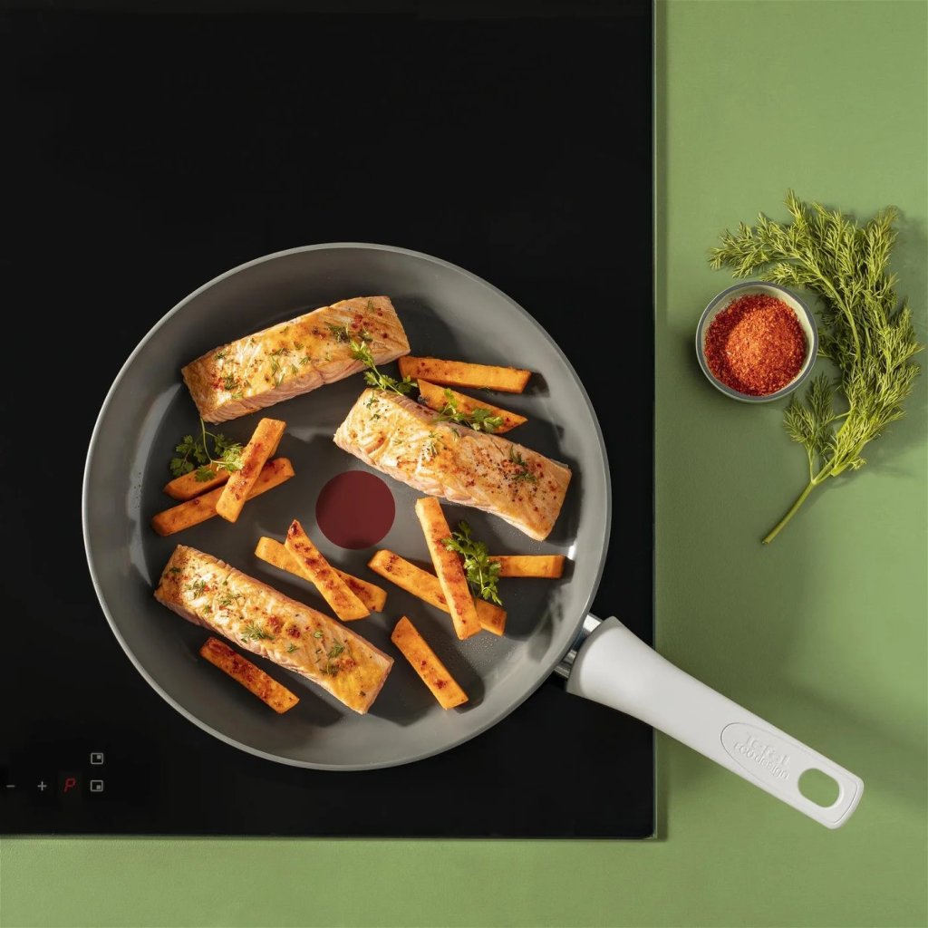 Tefal Non-stick stekpanna RENEW ON C4270432 24 cm, grå, aluminium