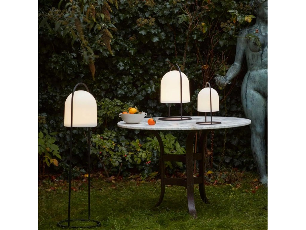 Eva Solo Solcellslampa för utomhusbruk SUNLIGHT 100 cm, svart, stål