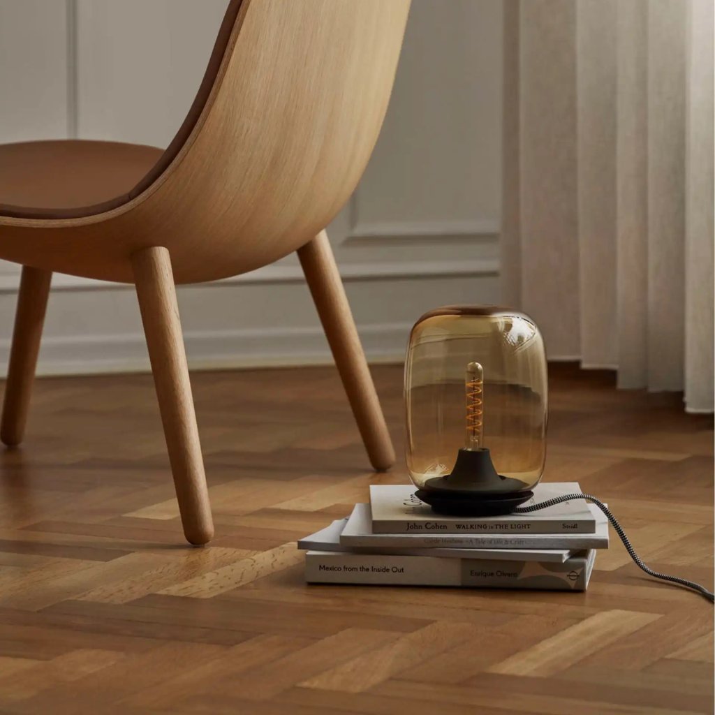 Eva Solo Skrivbordslampa ACORN 21 cm, LED, bärnsten, plast