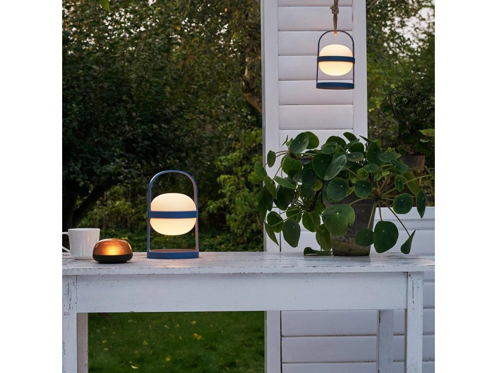 Rosendahl Bärbar bordslampa SOFT SPOT 25 cm, LED, himmelsblå