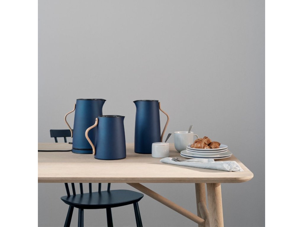 Stelton Elektrisk vattenkokare EMMA 1,2 l, mörkblå