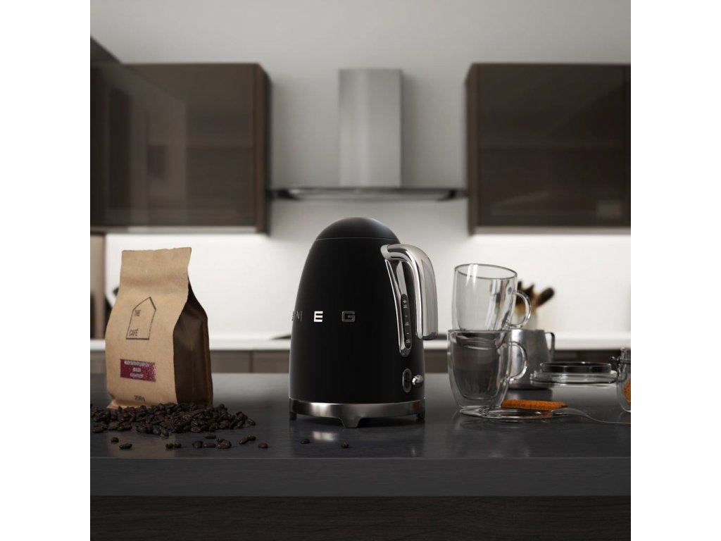 Smeg Elektrisk vattenkokare KLF03BLMEU 1,7 l, mattsvart