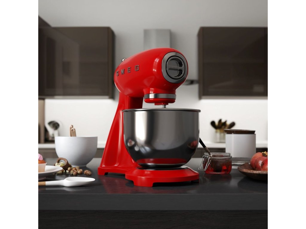 Smeg Hushållsassistent SMF03RDEU röd